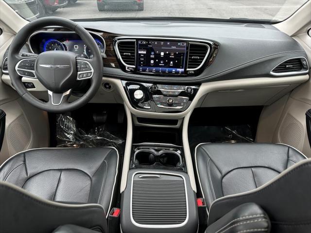 used 2023 Chrysler Pacifica car, priced at $28,701