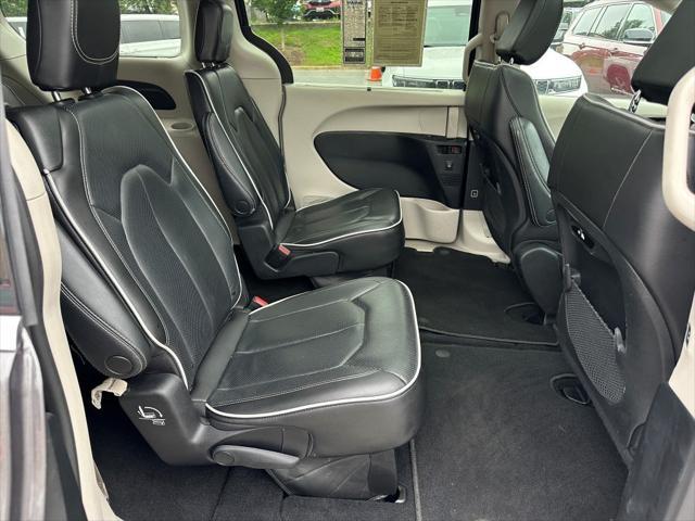 used 2023 Chrysler Pacifica car, priced at $28,701