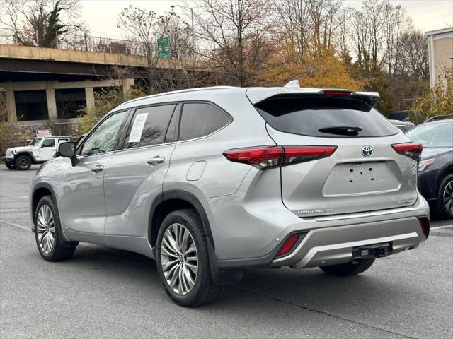 used 2023 Toyota Highlander Hybrid car, priced at $48,500