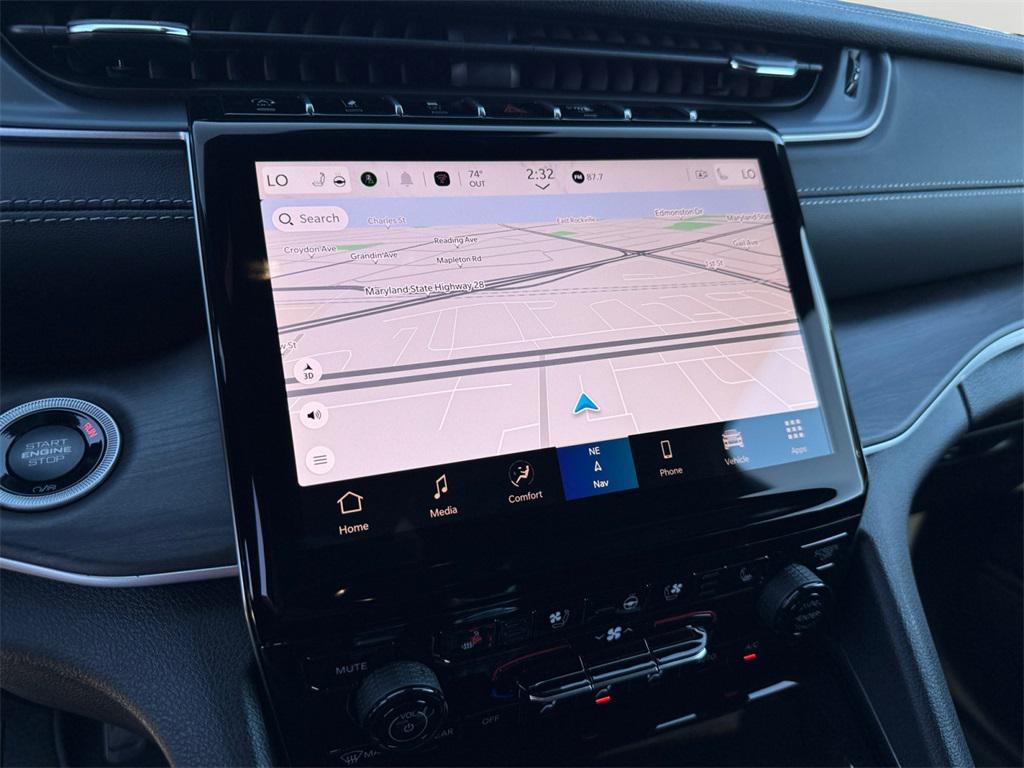 new 2025 Jeep Grand Cherokee L car, priced at $52,335