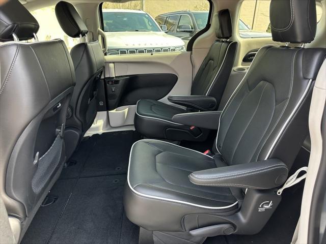 used 2023 Chrysler Pacifica car, priced at $41,442