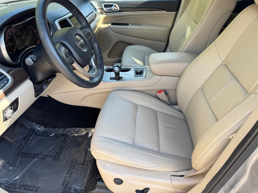 used 2014 Jeep Grand Cherokee car, priced at $10,300