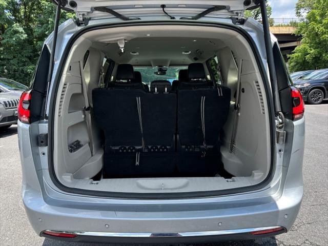 used 2023 Chrysler Pacifica car, priced at $22,000