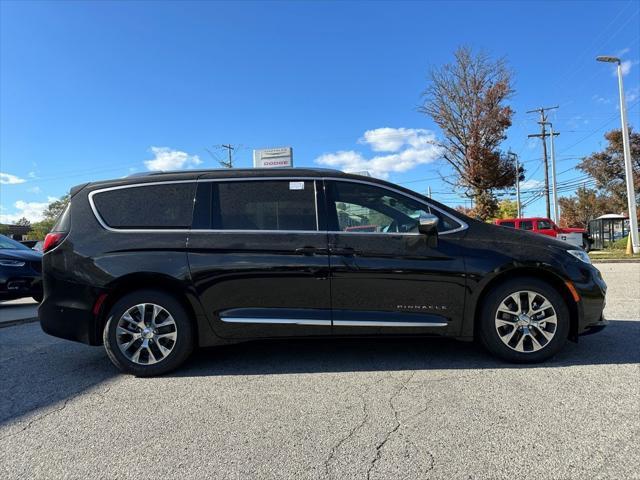 new 2025 Chrysler Pacifica car, priced at $54,980