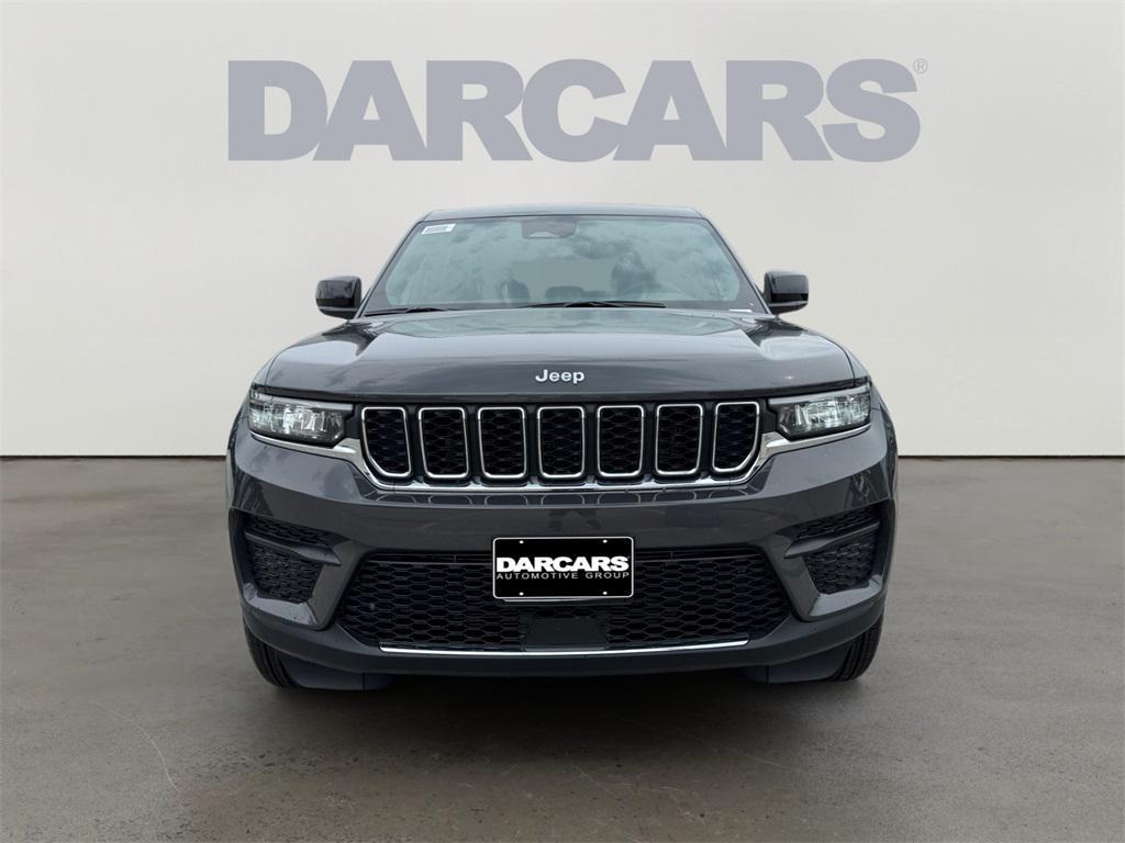 new 2025 Jeep Grand Cherokee car, priced at $39,875