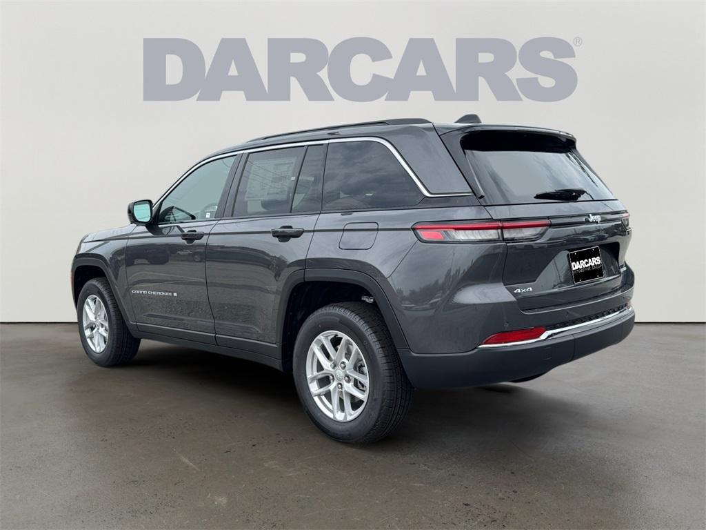 new 2025 Jeep Grand Cherokee car, priced at $39,875