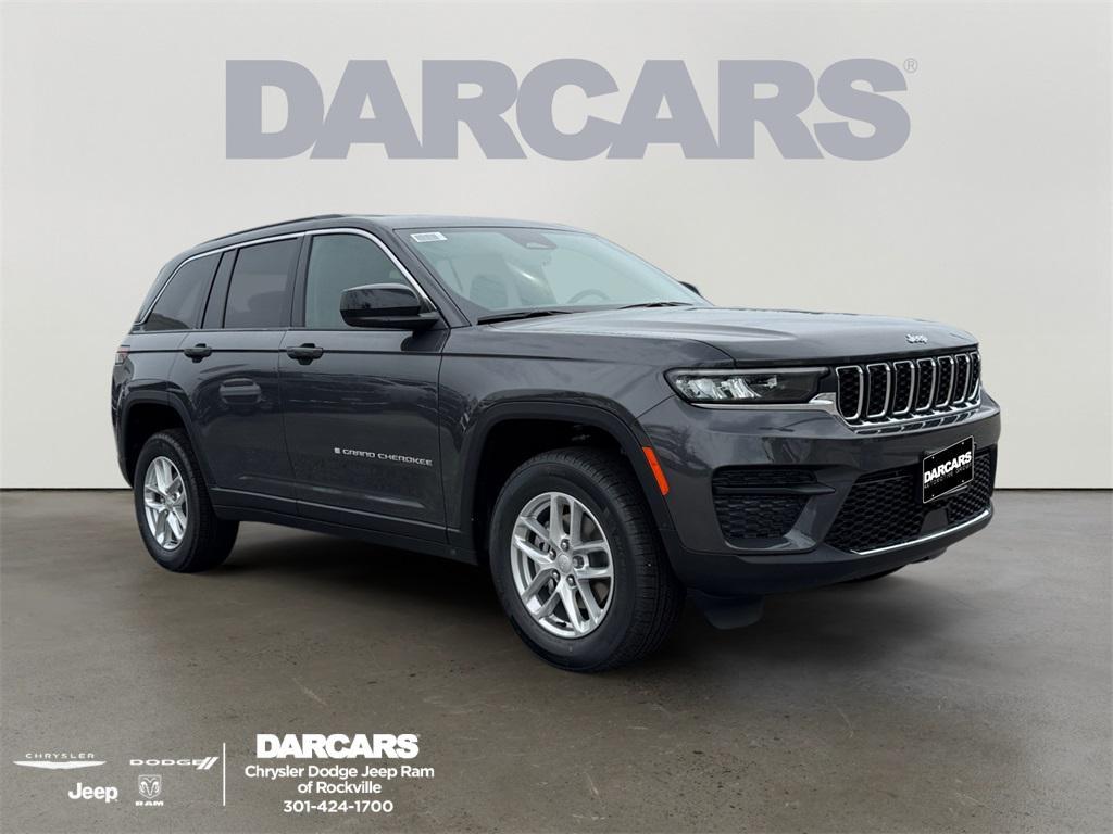 new 2025 Jeep Grand Cherokee car, priced at $39,875