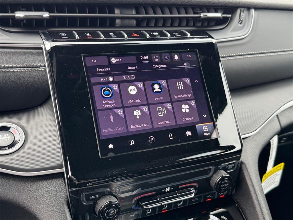 new 2025 Jeep Grand Cherokee car, priced at $39,875