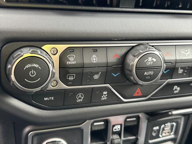 new 2025 Jeep Wrangler car, priced at $67,335