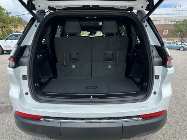 new 2025 Jeep Grand Cherokee L car, priced at $49,342