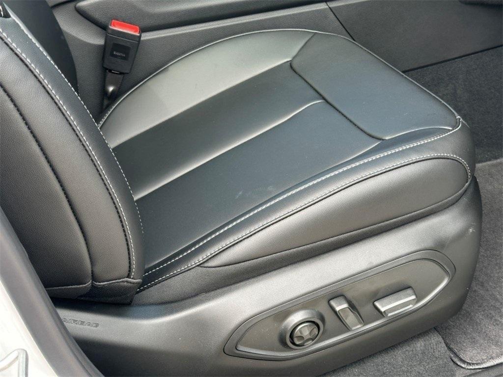 new 2025 Jeep Grand Cherokee L car, priced at $47,500