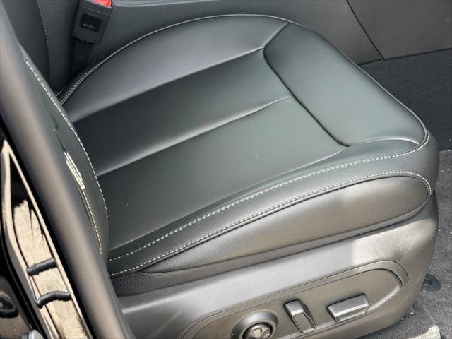 new 2025 Jeep Grand Cherokee L car, priced at $49,187