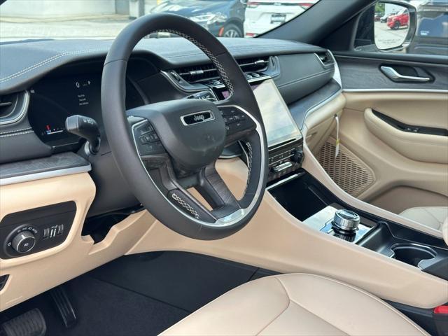 new 2025 Jeep Grand Cherokee L car, priced at $48,542