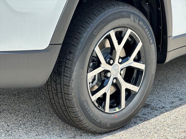 new 2025 Jeep Grand Cherokee L car, priced at $48,542