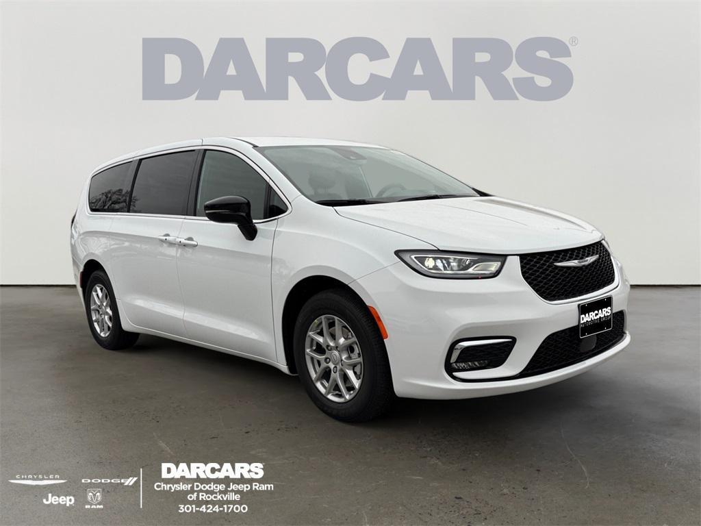 new 2026 Chrysler Pacifica car, priced at $42,835