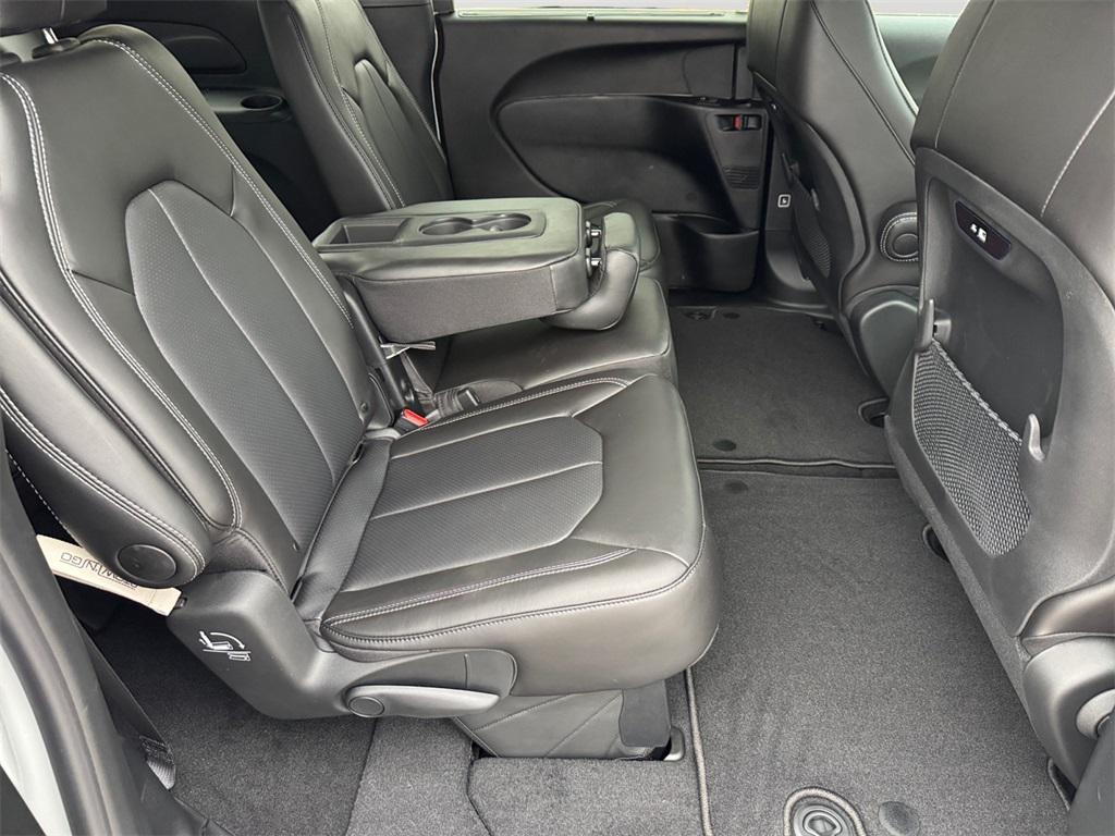 new 2026 Chrysler Pacifica car, priced at $42,835