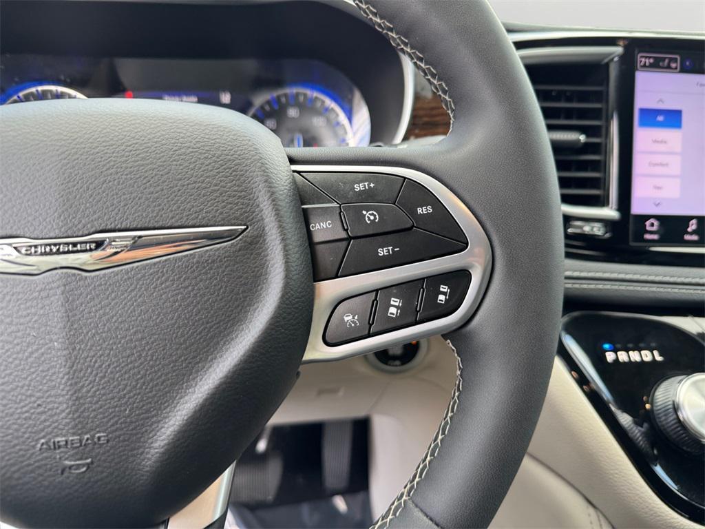 used 2023 Chrysler Pacifica car, priced at $40,000