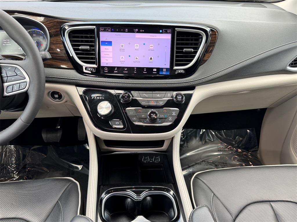 used 2023 Chrysler Pacifica car, priced at $40,000