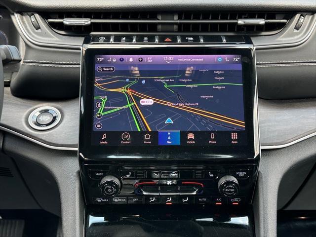 used 2023 Jeep Grand Cherokee car, priced at $29,300