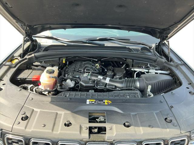 used 2023 Jeep Grand Cherokee car, priced at $31,537