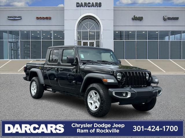 used 2023 Jeep Gladiator car, priced at $30,000