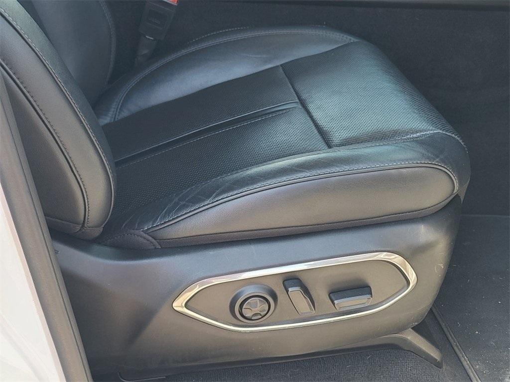 used 2022 Jeep Wagoneer car, priced at $42,000