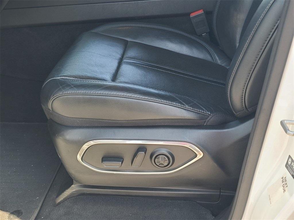 used 2022 Jeep Wagoneer car, priced at $42,000