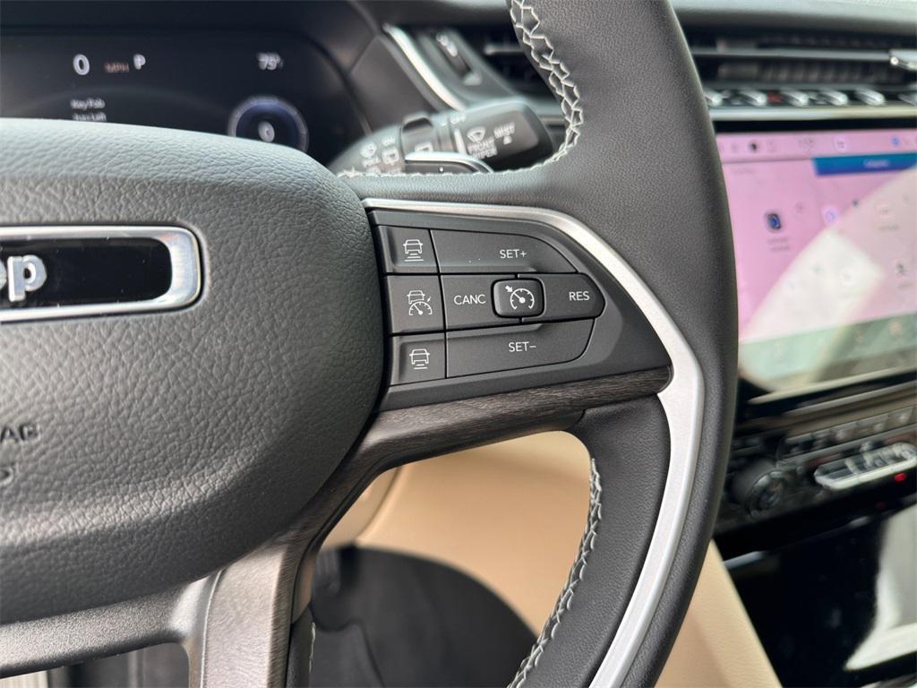 new 2025 Jeep Grand Cherokee L car, priced at $53,085