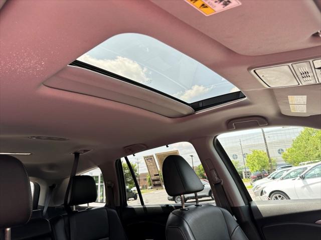 used 2022 Honda Pilot car, priced at $34,000