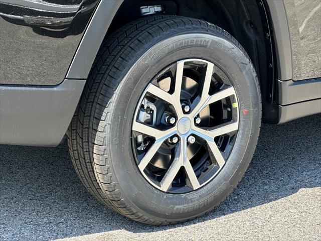 new 2025 Jeep Grand Cherokee L car, priced at $50,360