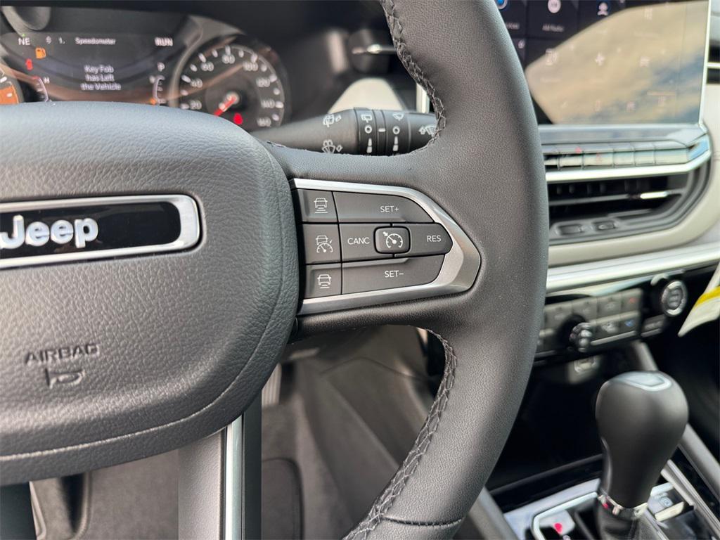 new 2026 Jeep Compass car, priced at $32,000