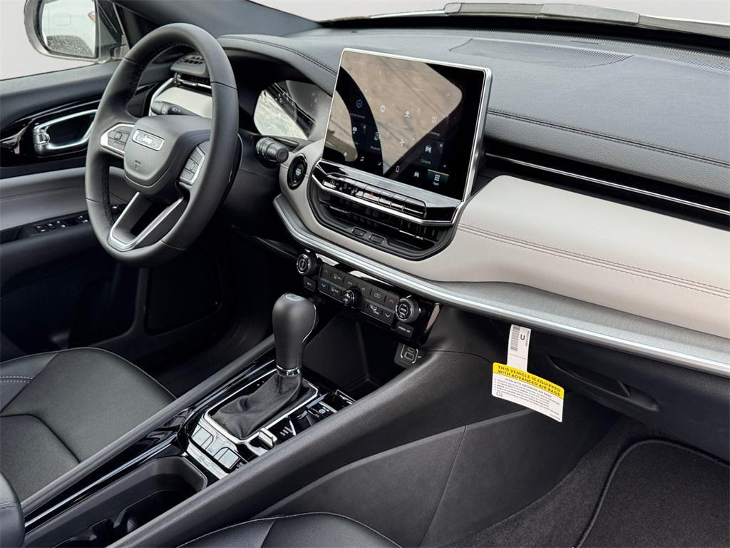 new 2026 Jeep Compass car, priced at $32,000