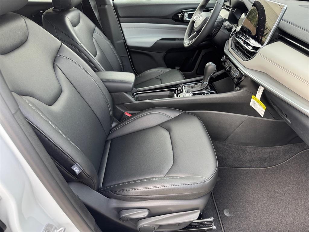 new 2026 Jeep Compass car, priced at $32,000