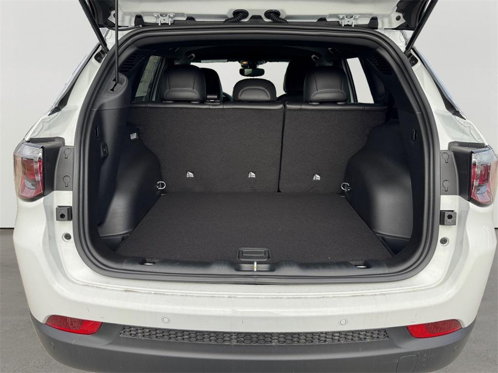 new 2026 Jeep Compass car, priced at $32,000