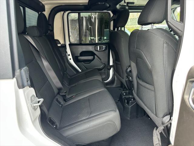 used 2021 Jeep Gladiator car, priced at $32,500