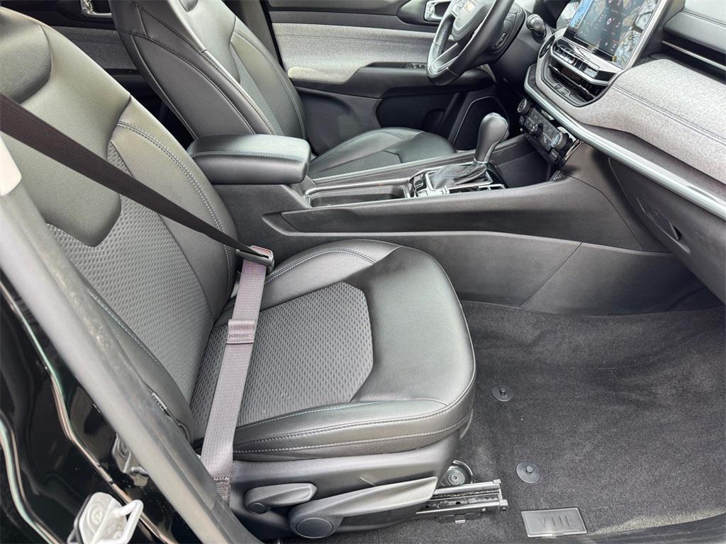 used 2022 Jeep Compass car, priced at $20,589