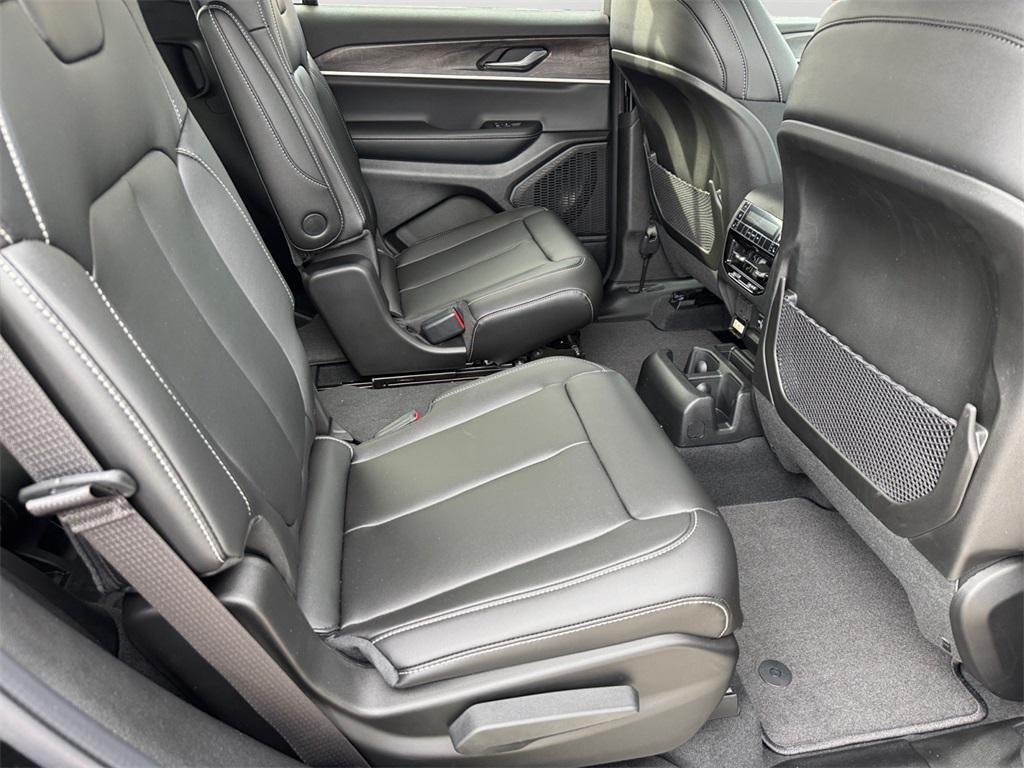 new 2025 Jeep Grand Cherokee L car, priced at $55,830