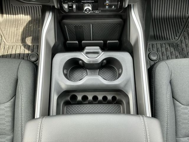 new 2025 Ram 1500 car, priced at $56,613