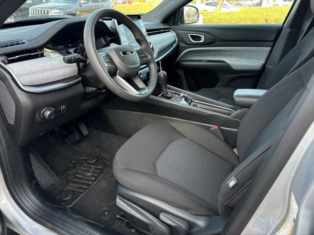 new 2025 Jeep Compass car, priced at $28,090