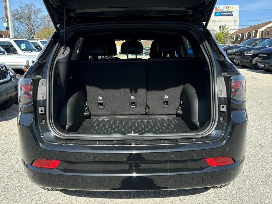 new 2024 Jeep Compass car, priced at $36,471