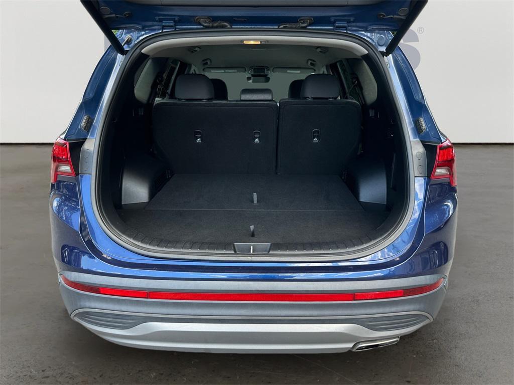 used 2023 Hyundai Santa Fe car, priced at $20,000