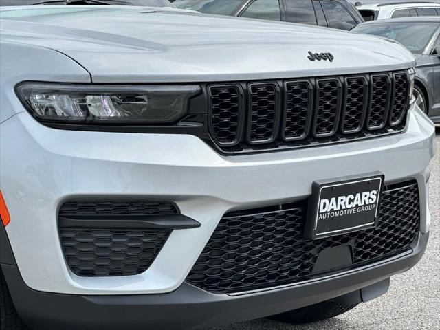 new 2025 Jeep Grand Cherokee car, priced at $43,710
