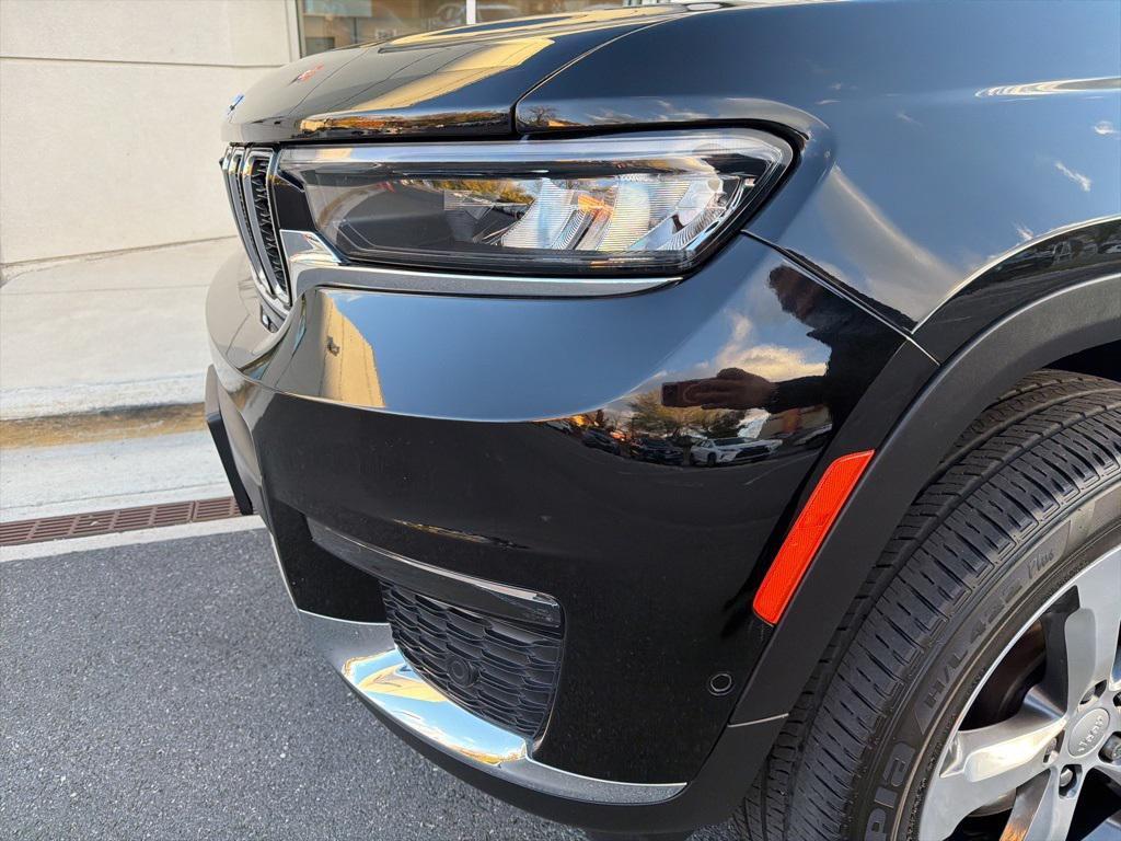 used 2022 Jeep Grand Cherokee L car, priced at $31,000