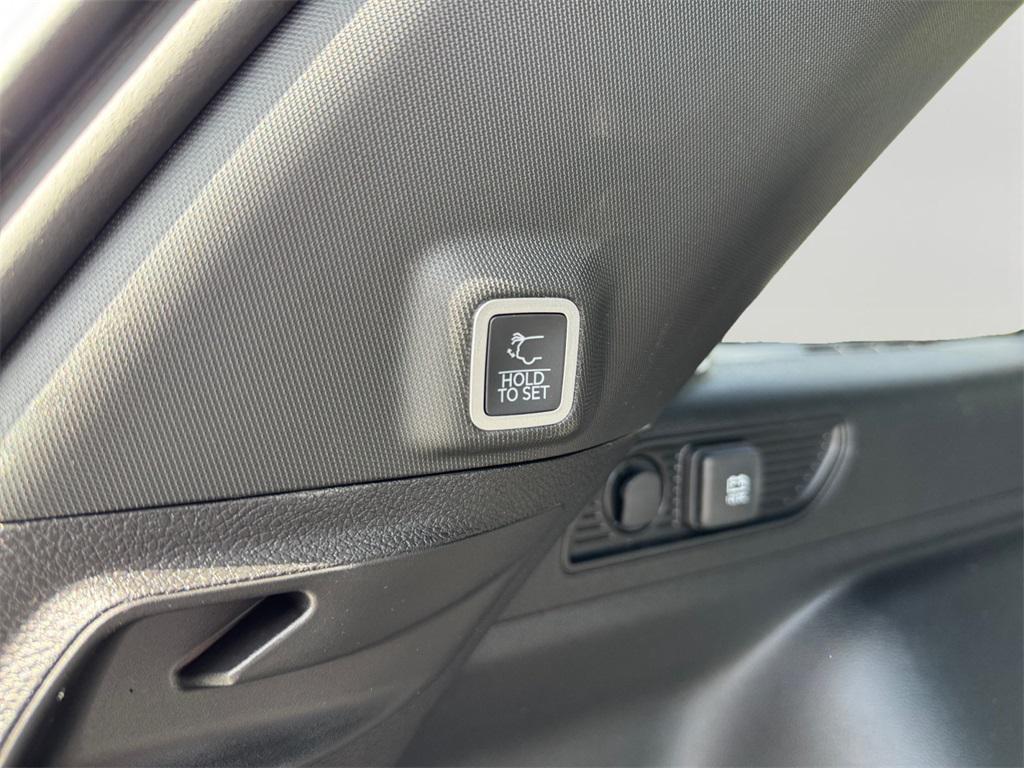 new 2025 Jeep Grand Cherokee car, priced at $44,480