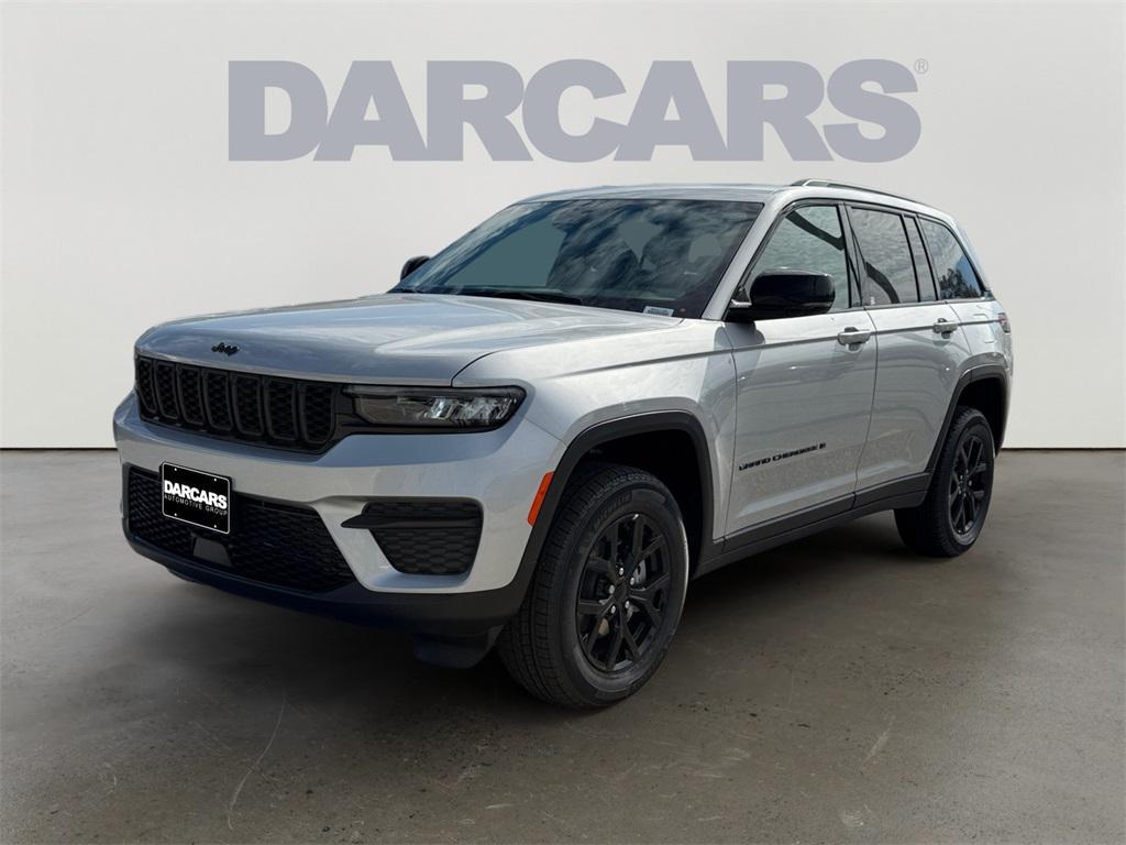 new 2025 Jeep Grand Cherokee car, priced at $44,480