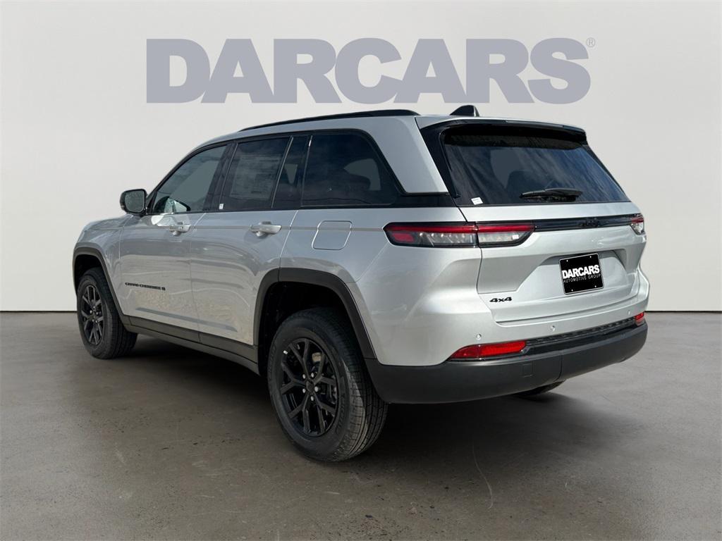 new 2025 Jeep Grand Cherokee car, priced at $44,480