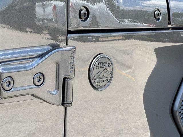 new 2025 Jeep Wrangler car, priced at $50,611