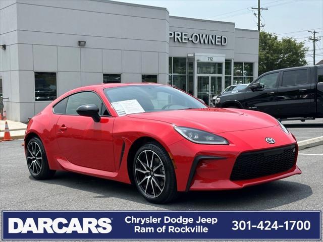 used 2025 Toyota GR86 car, priced at $30,722