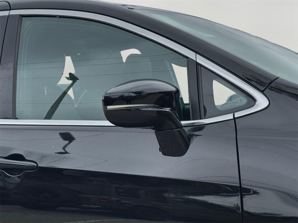 new 2026 Chrysler Pacifica car, priced at $42,905