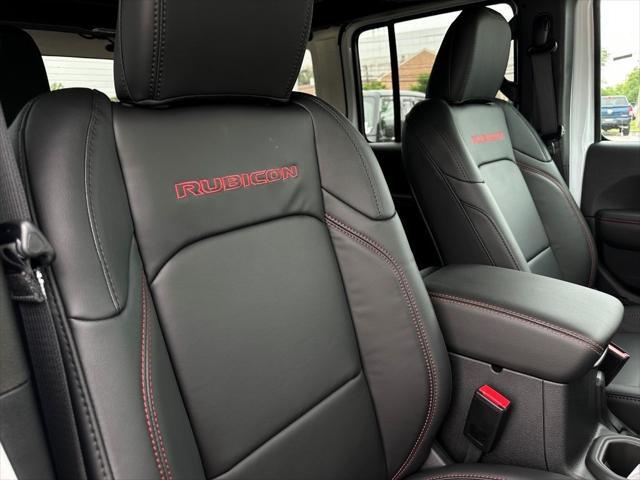new 2025 Jeep Wrangler car, priced at $60,900